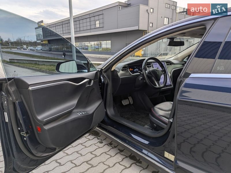 Лифтбек Tesla Model S 2013 в Львове фото 9 Лифтбек Tesla Model S 2013 в Львове