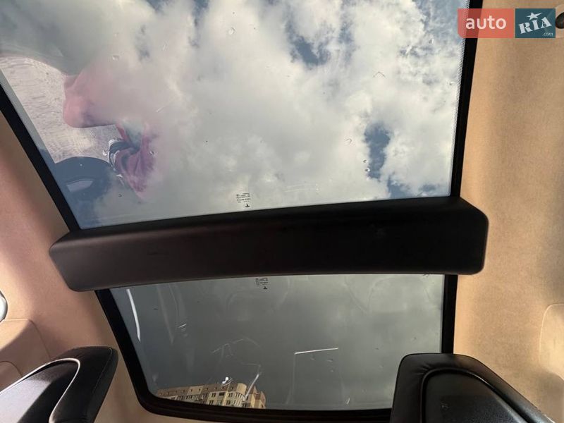 Лифтбек Tesla Model S 2013 в Киеве