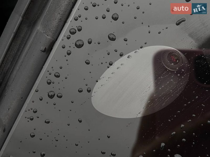 Лифтбек Tesla Model S 2023 в Стрые