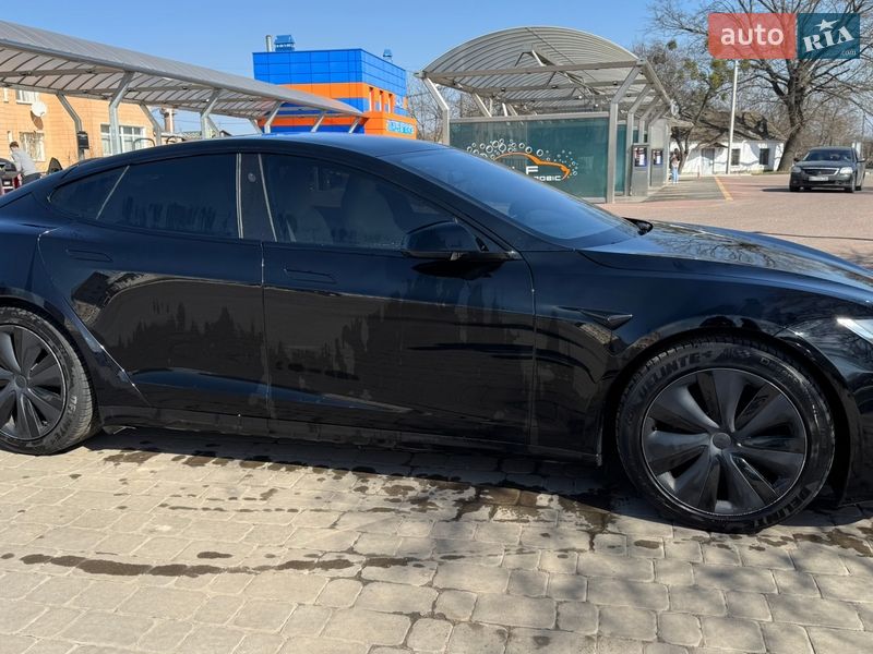 Лифтбек Tesla Model S 2021 в Полтаве