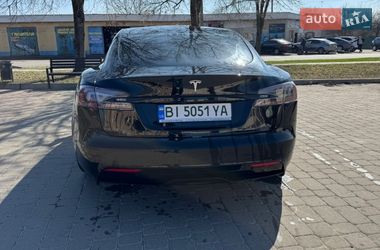 Ліфтбек Tesla Model S 2021 в Полтаві