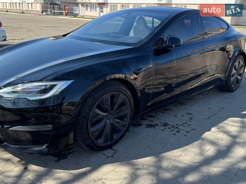 Лифтбек Tesla Model S 2021 в Полтаве
