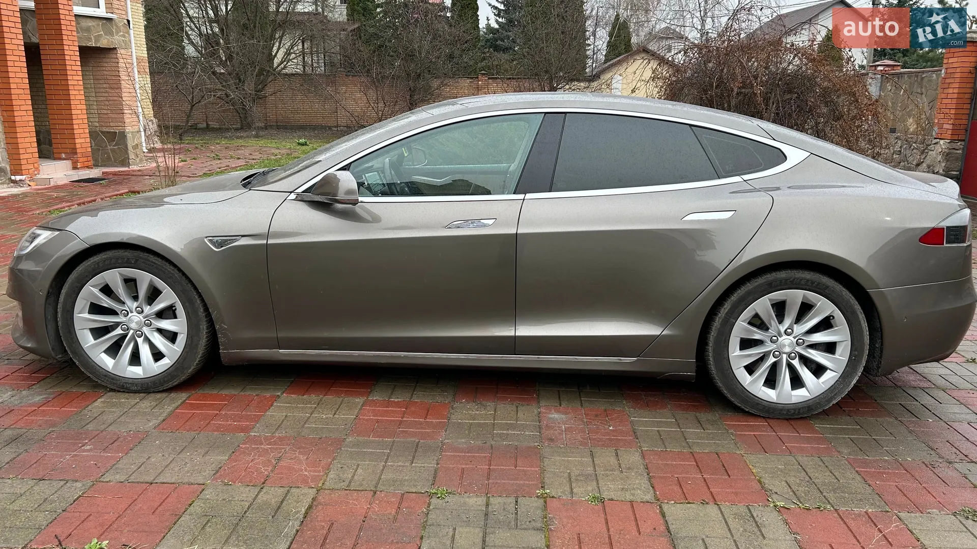 2016 Tesla Model S - мініатюра 3