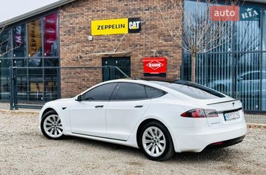 Ліфтбек Tesla Model S 2018 в Вінниці