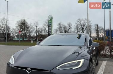 Ліфтбек Tesla Model S 2016 в Житомирі