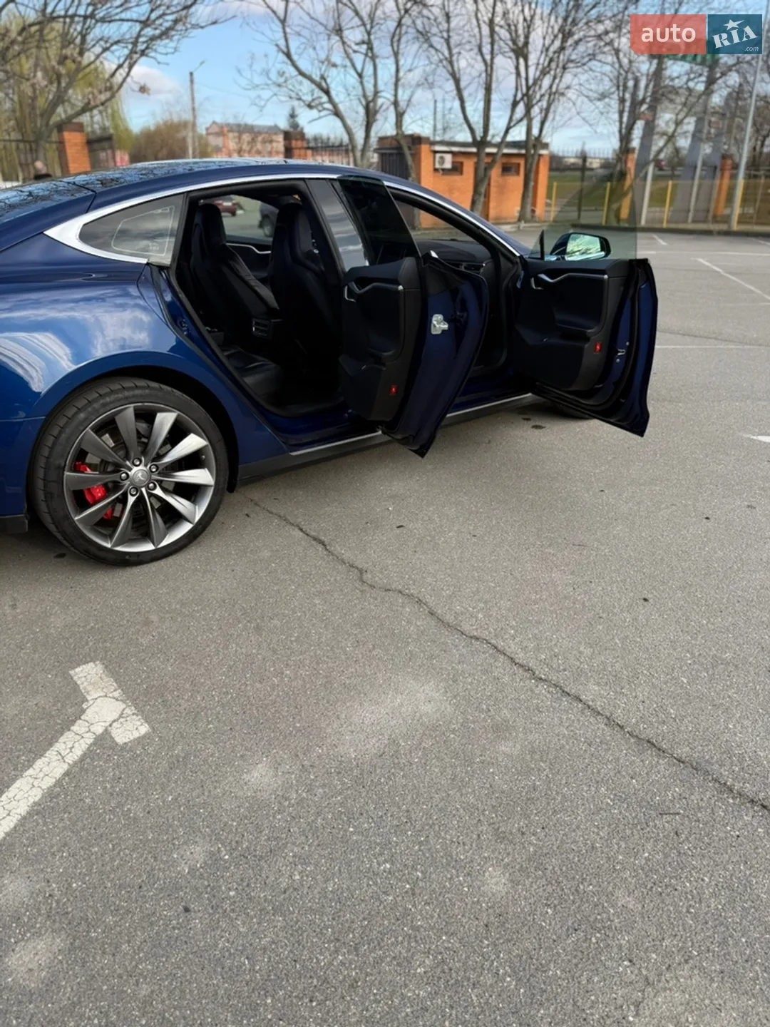 2015 Tesla Model S - мініатюра 19