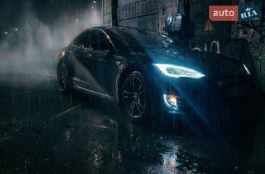 Ліфтбек Tesla Model S 2012 в Києві