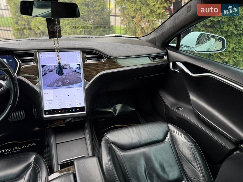 Лифтбек Tesla Model S 2015 в Одессе