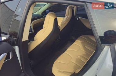 Лифтбек Tesla Model S 2017 в Украинке