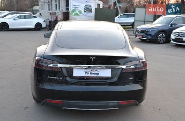 Ліфтбек Tesla Model S 2013 в Луцьку