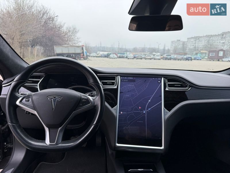 Лифтбек Tesla Model S 2017 в Запорожье фото 20 Лифтбек Tesla Model S 2017 в Запорожье