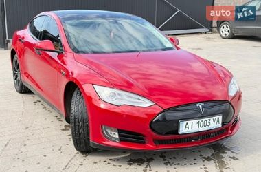 Ліфтбек Tesla Model S 2015 в Києві