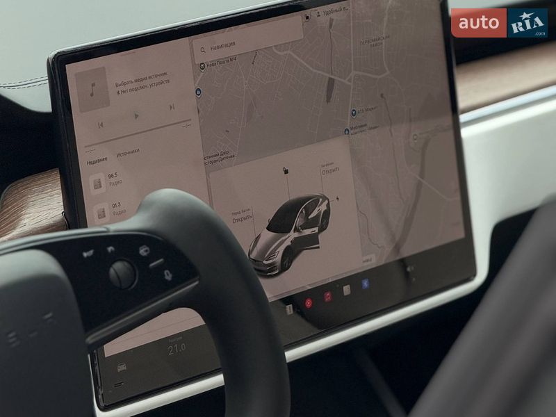 Лифтбек Tesla Model S 2022 в Черновцах