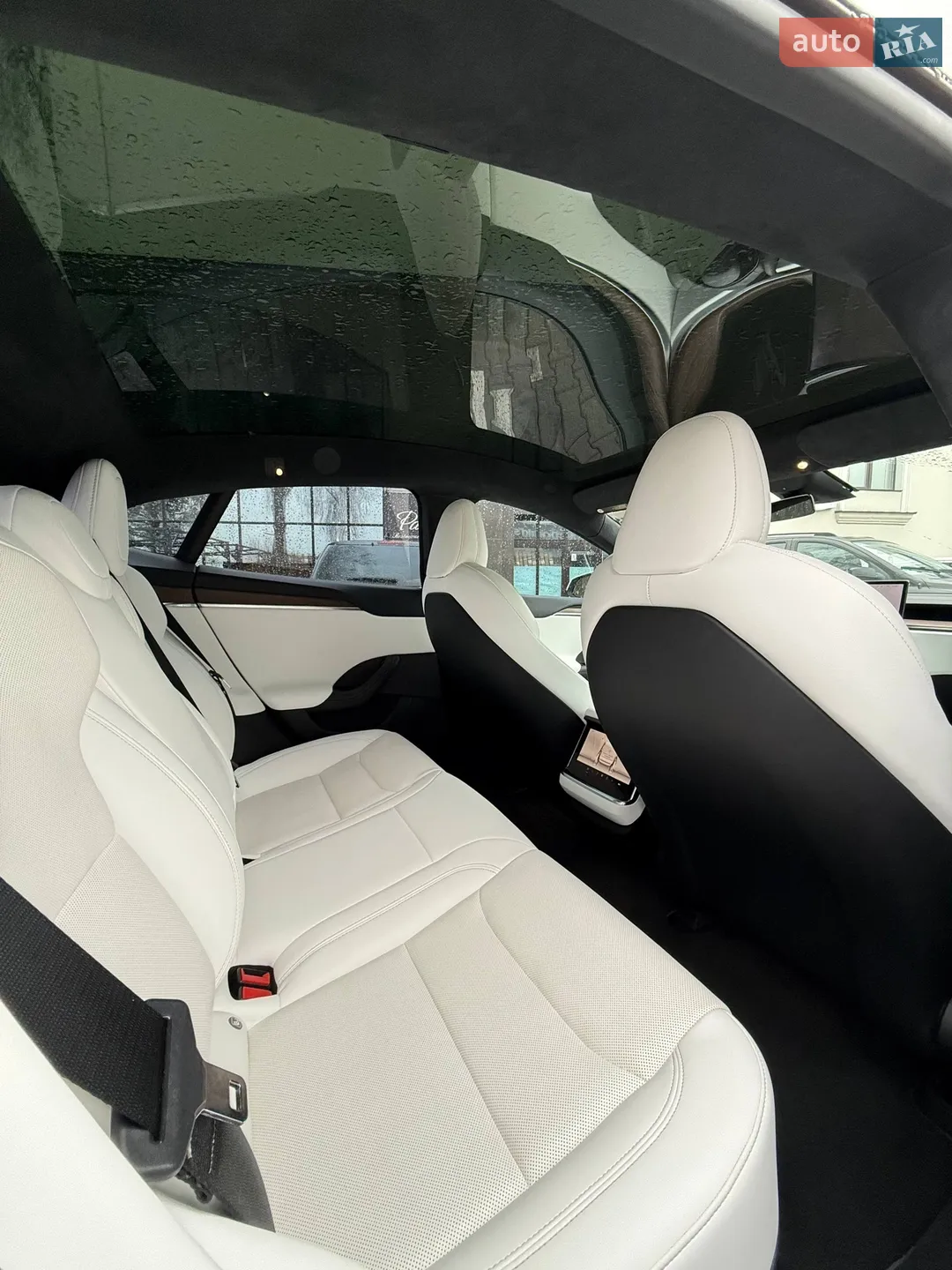 2022 Tesla Model S - мініатюра 16