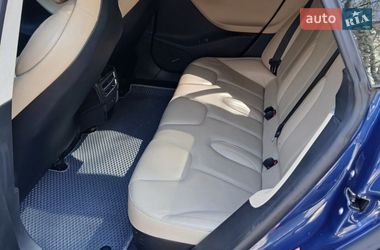 Ліфтбек Tesla Model S 2017 в Кропивницькому