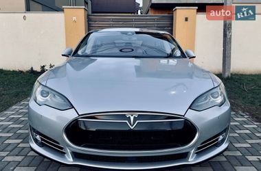 Лифтбек Tesla Model S 2014 в Одессе