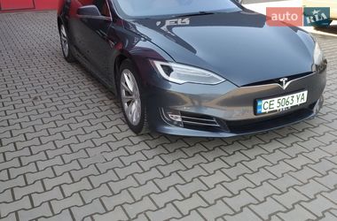Лифтбек Tesla Model S 2016 в Черновцах