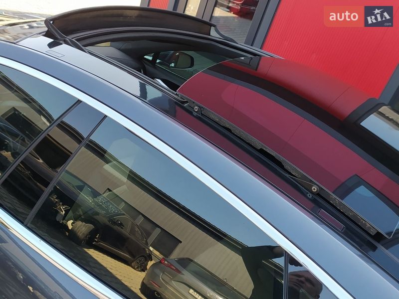 Ліфтбек Tesla Model S 2016 в Чернівцях фото 35 Ліфтбек Tesla Model S 2016 в Чернівцях