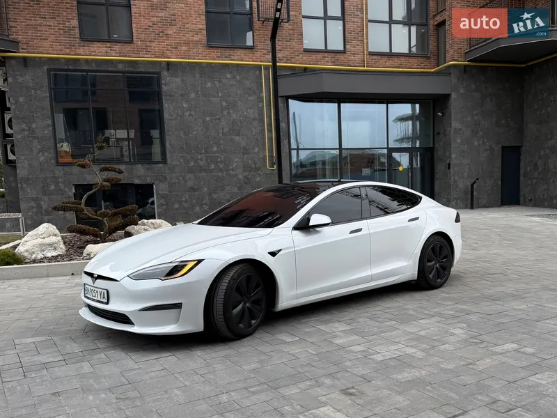 Tesla Model S
