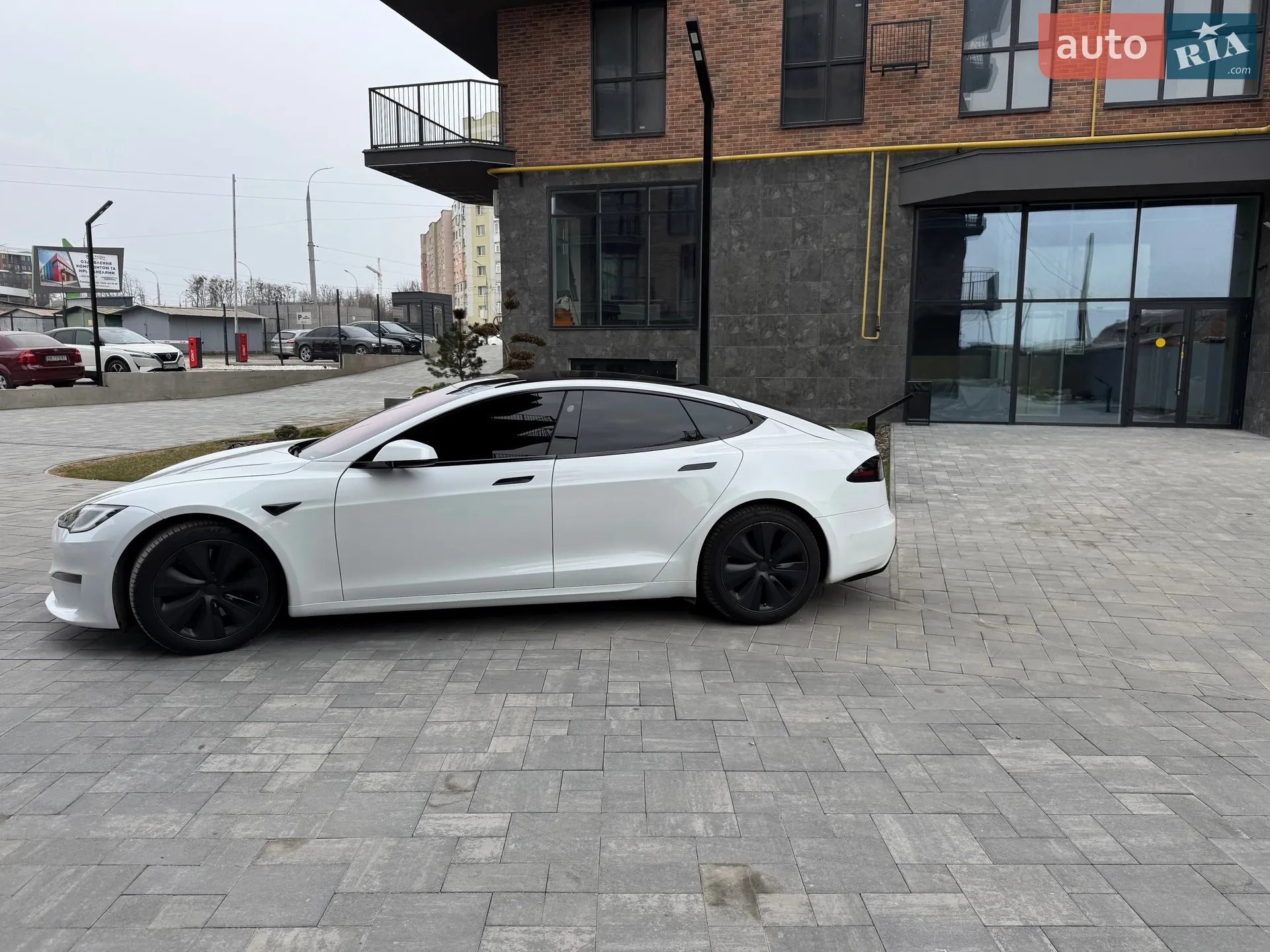 2022 Tesla Model S - мініатюра 83