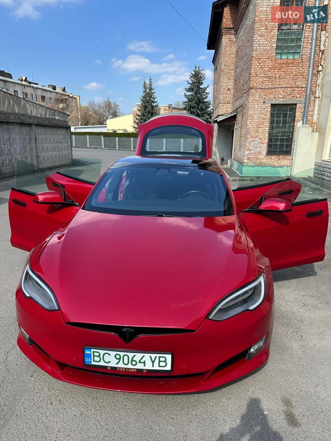 2020 Tesla Model S - мініатюра 9