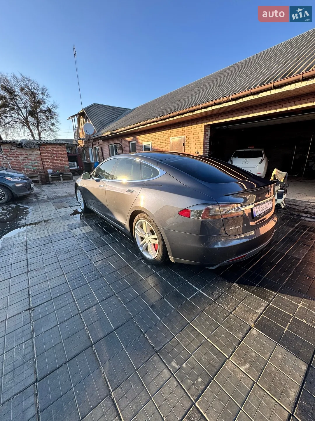 2015 Tesla Model S - мініатюра 4