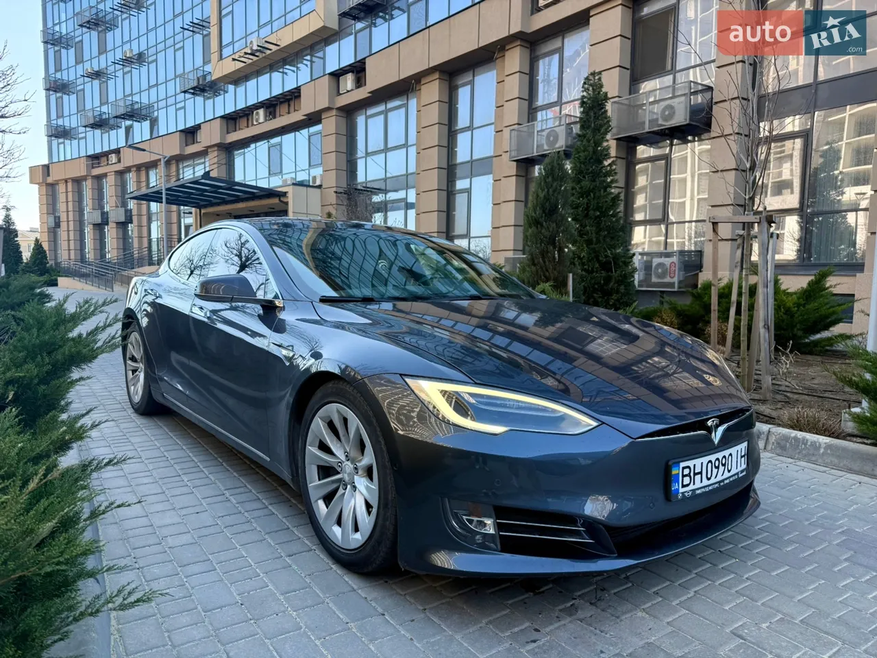 2017 Tesla Model S - мініатюра 27