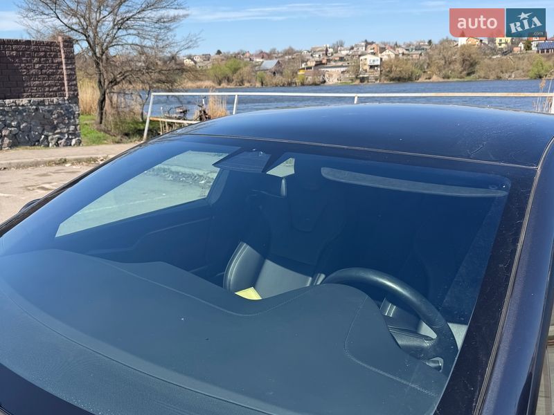 Лифтбек Tesla Model S 2020 в Кропивницком