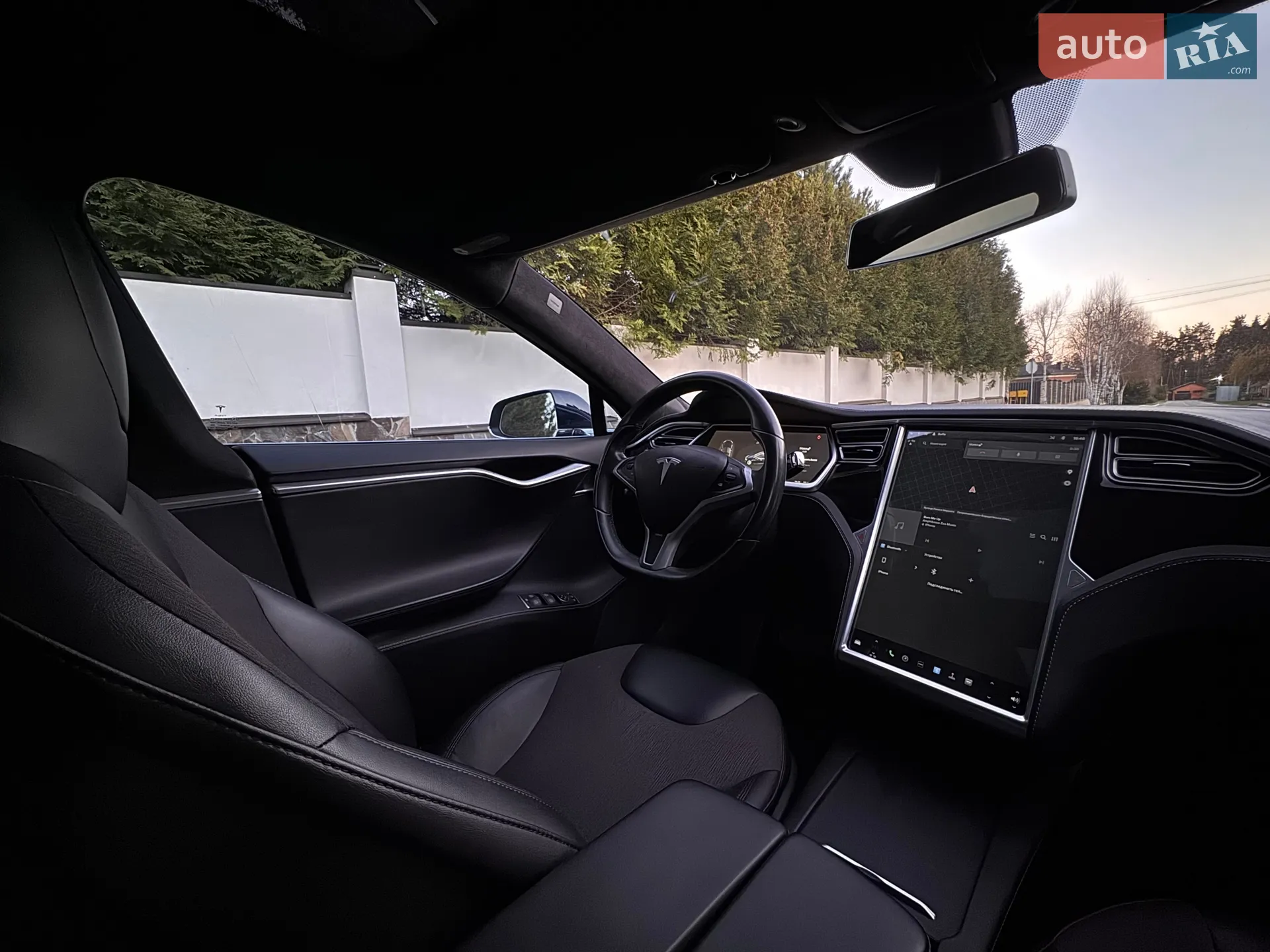2014 Tesla Model S - мініатюра 27