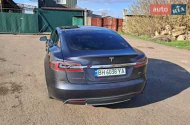 Лифтбек Tesla Model S 2015 в Одессе