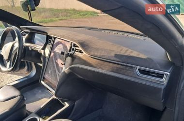 Лифтбек Tesla Model S 2015 в Одессе