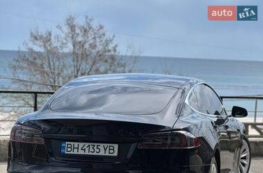 Ліфтбек Tesla Model S 2017 в Одесі
