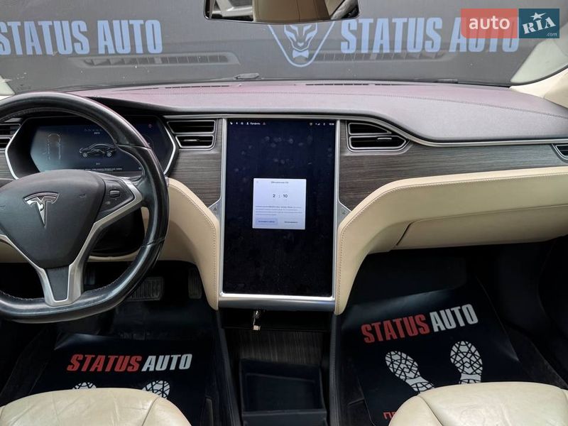 Ліфтбек Tesla Model S 2015 в Вінниці фото 26 Ліфтбек Tesla Model S 2015 в Вінниці
