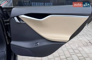 Лифтбек Tesla Model S 2015 в Виннице