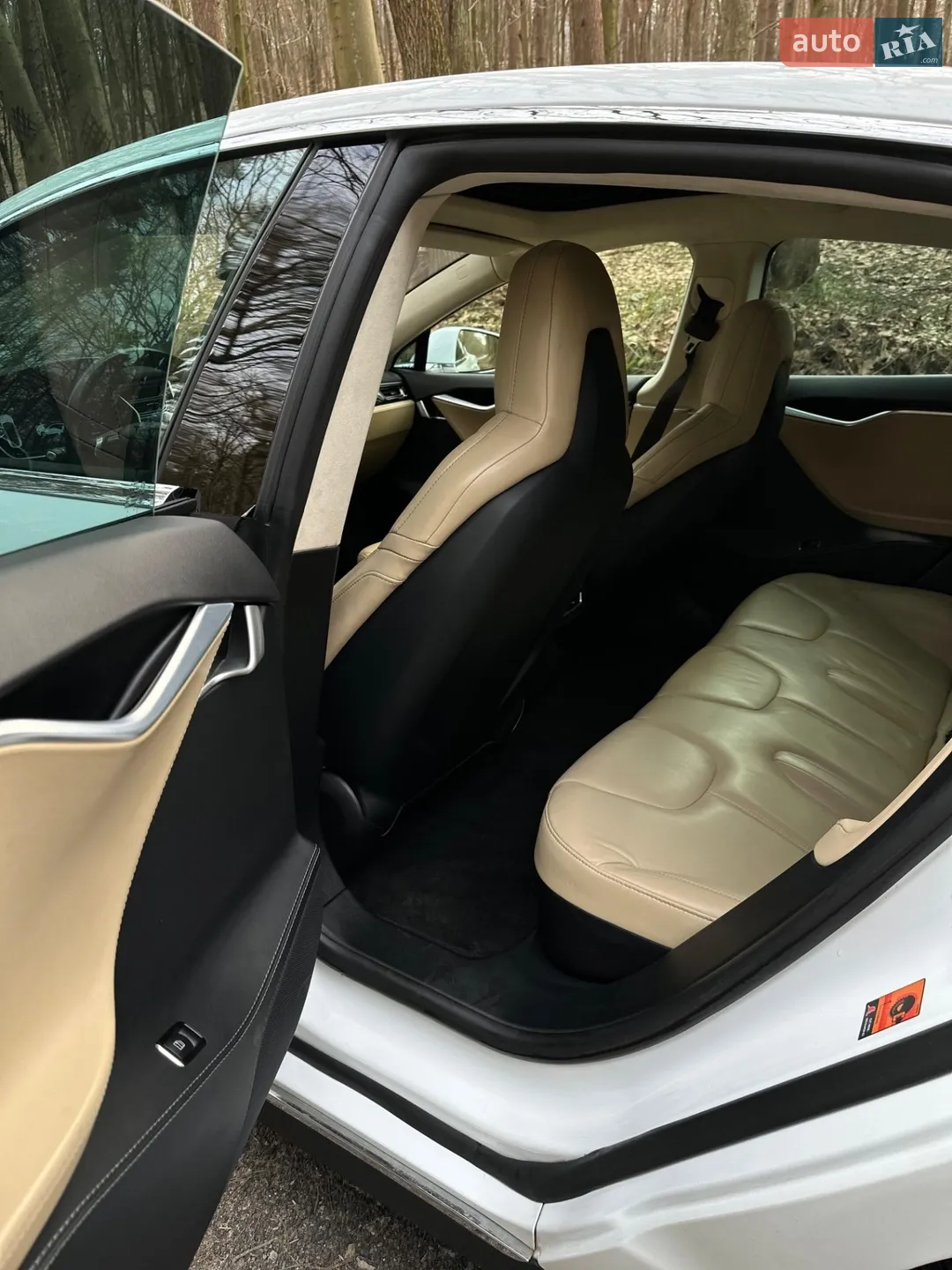2015 Tesla Model S - мініатюра 11