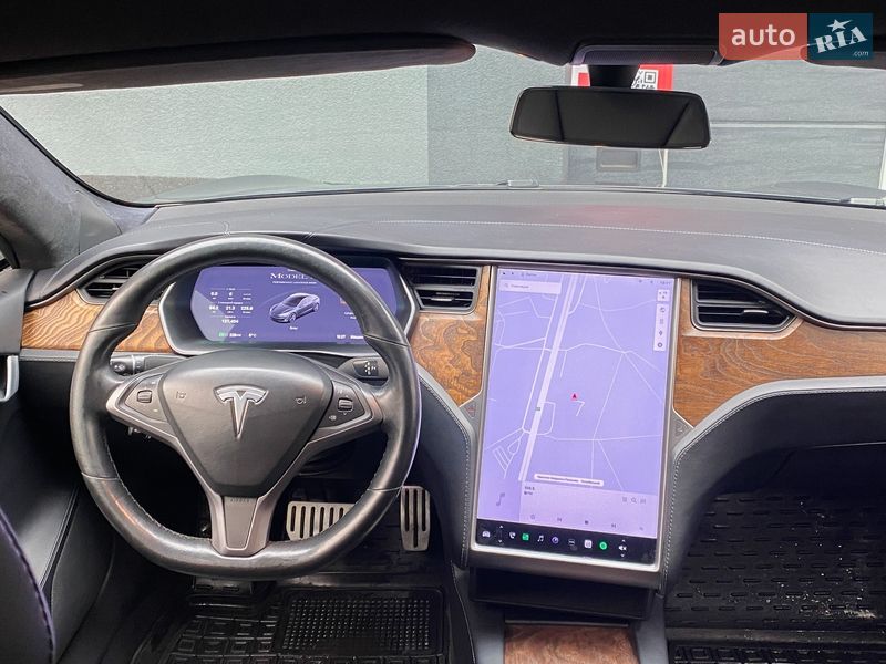 Ліфтбек Tesla Model S 2019 в Києві