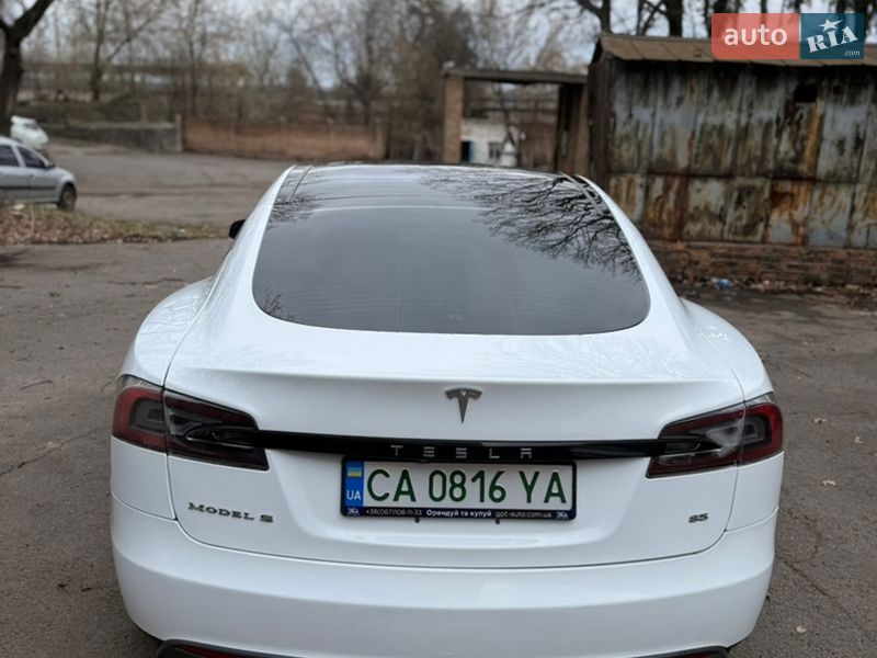 Ліфтбек Tesla Model S 2014 в Умані фото 5 Ліфтбек Tesla Model S 2014 в Умані