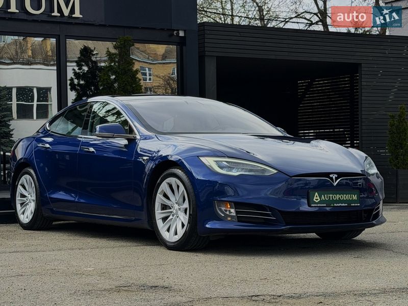 Ліфтбек Tesla Model S 2018 в Києві фото 4 Ліфтбек Tesla Model S 2018 в Києві