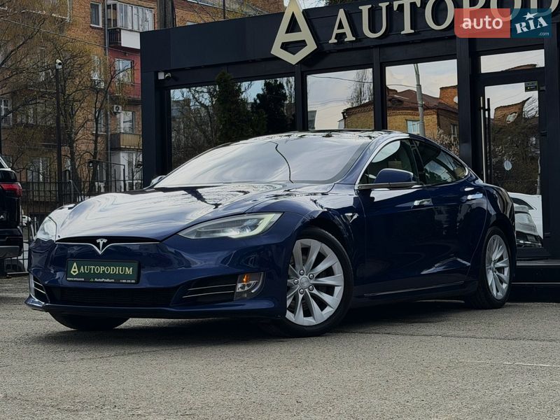 Ліфтбек Tesla Model S 2018 в Києві фото 6 Ліфтбек Tesla Model S 2018 в Києві