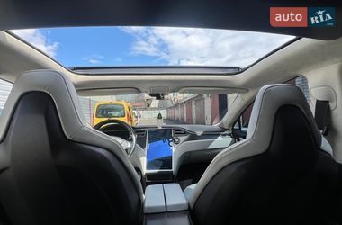 Ліфтбек Tesla Model S 2014 в Рівному
