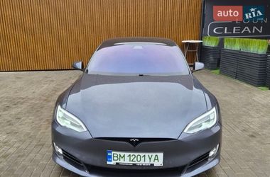 Лифтбек Tesla Model S 2019 в Сумах
