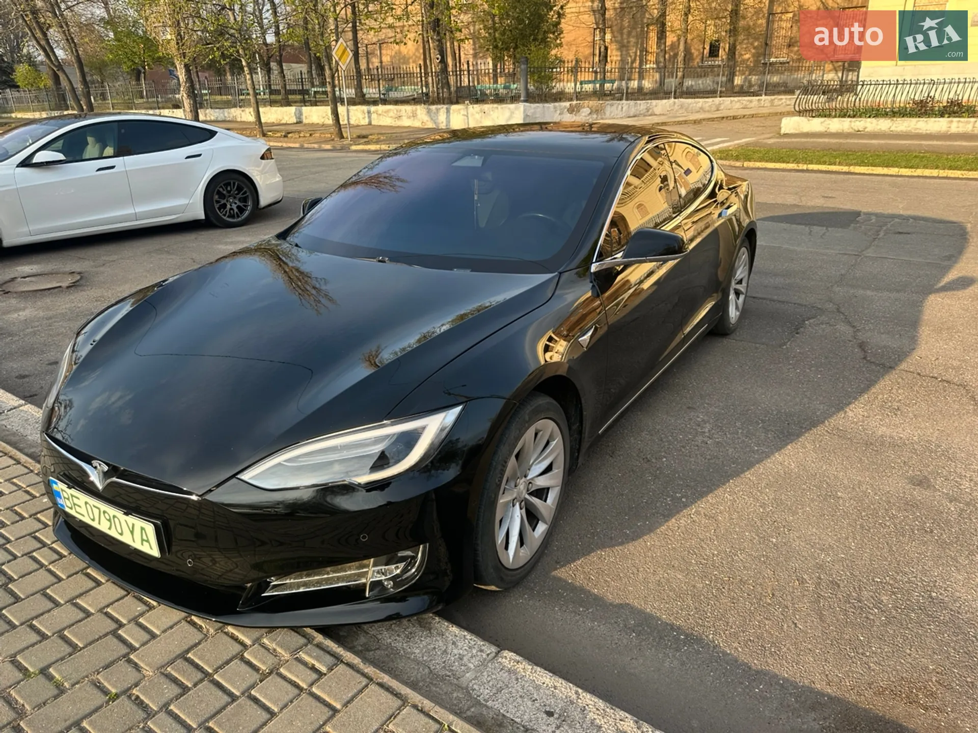 2018 Tesla Model S - мініатюра 2