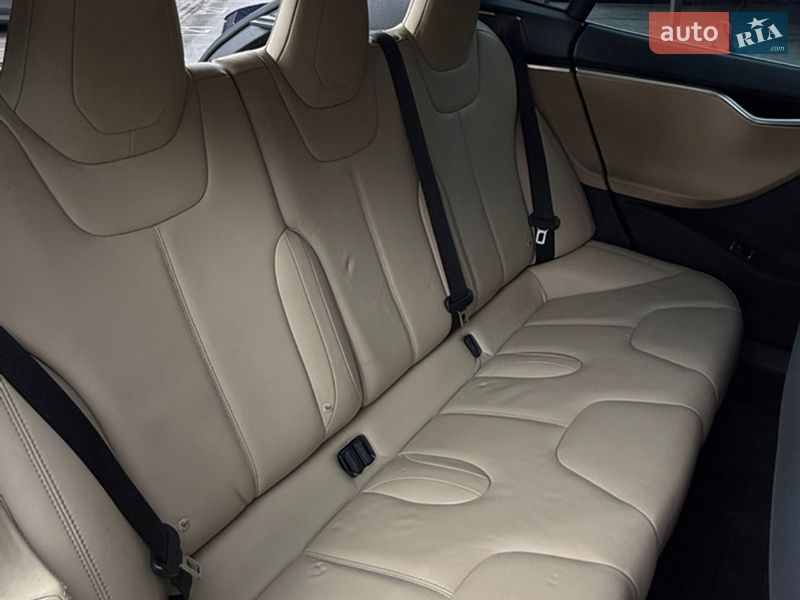 Лифтбек Tesla Model S 2013 в Харькове