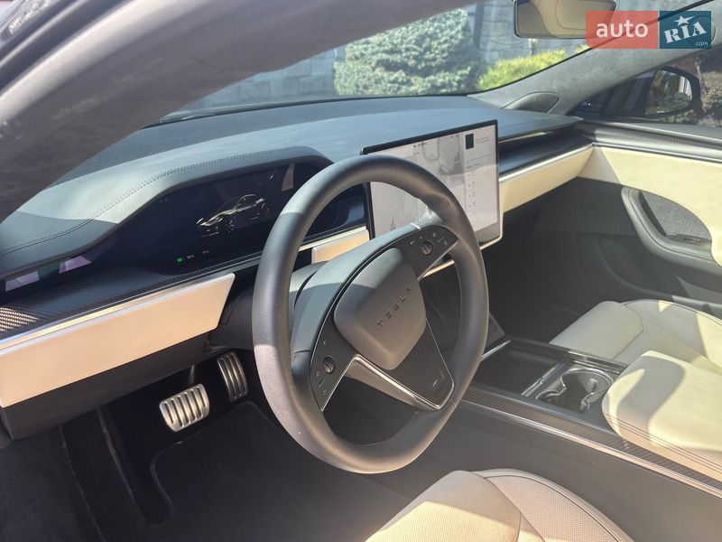 Лифтбек Tesla Model S 2021 в Ровно фото 9 Лифтбек Tesla Model S 2021 в Ровно