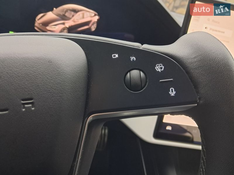 Лифтбек Tesla Model S 2021 в Коломые