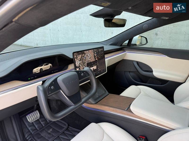 Ліфтбек Tesla Model S 2021 в Києві