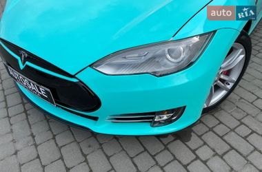 Ліфтбек Tesla Model S 2013 в Шепетівці
