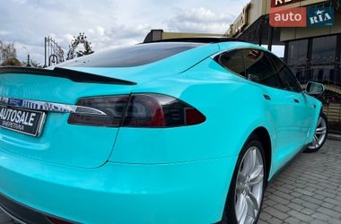 Ліфтбек Tesla Model S 2013 в Шепетівці