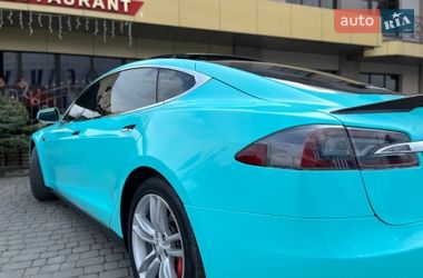 Ліфтбек Tesla Model S 2013 в Шепетівці