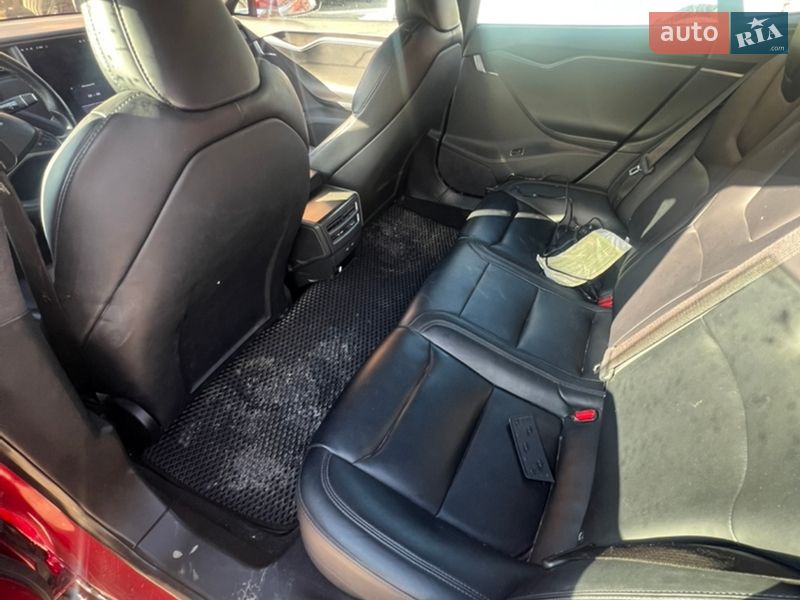 Ліфтбек Tesla Model S 2020 в Одесі фото 7 Ліфтбек Tesla Model S 2020 в Одесі